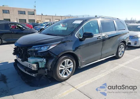 2021 Toyota Sienna Xse z USA, uszkodzony, nr VIN 5TDDSKFC6MS006865